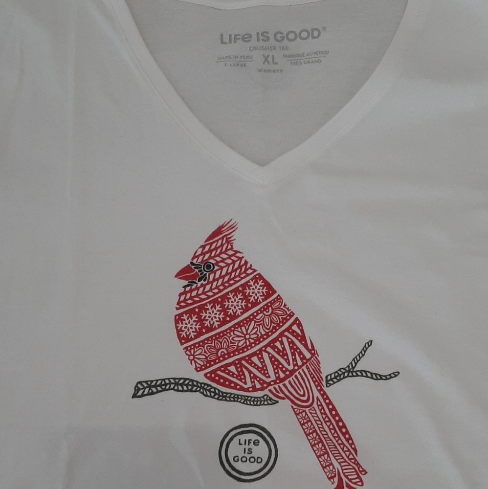 Life Is Good Cardinal top